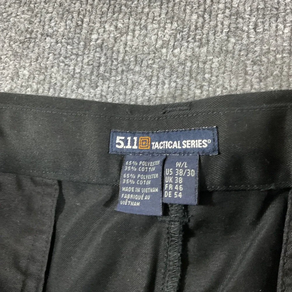 5.11 Tactical Pants Mens 38x30 Black Straight Fit Outdoor Work Utili Performance